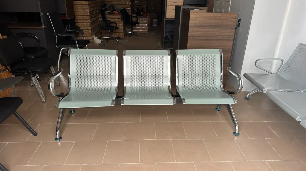 Banquette trois places Q-03 (1).webp