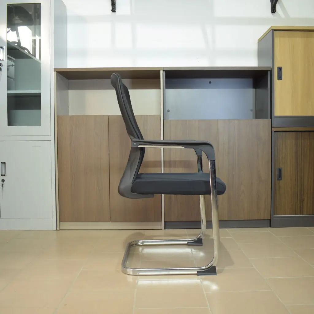 Chaise visiteur C-3014 (4).webp