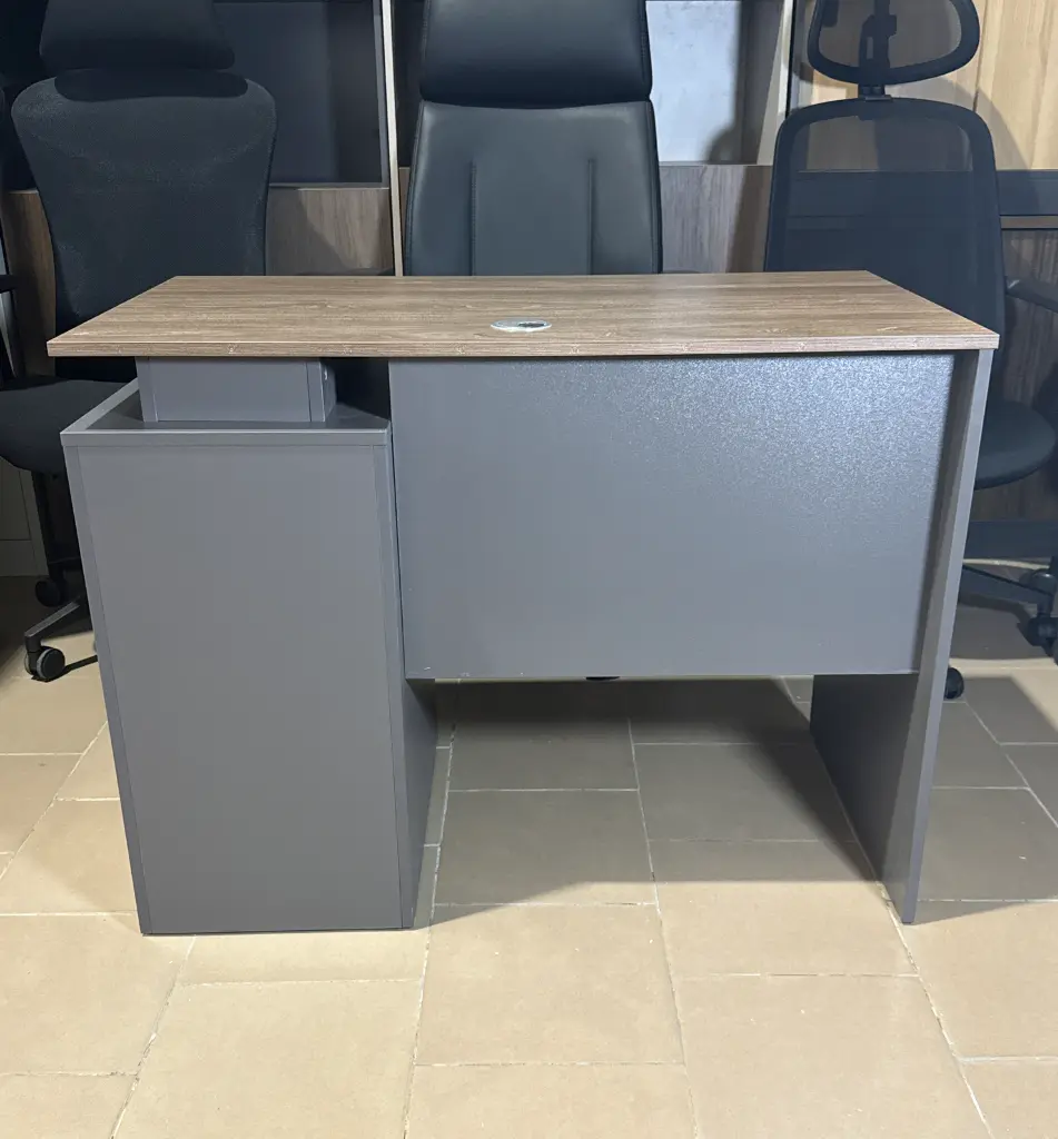 Bureau agent FD-0135 (4).webp