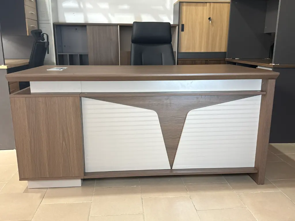 Bureau directeur BO-106-16 (2).webp