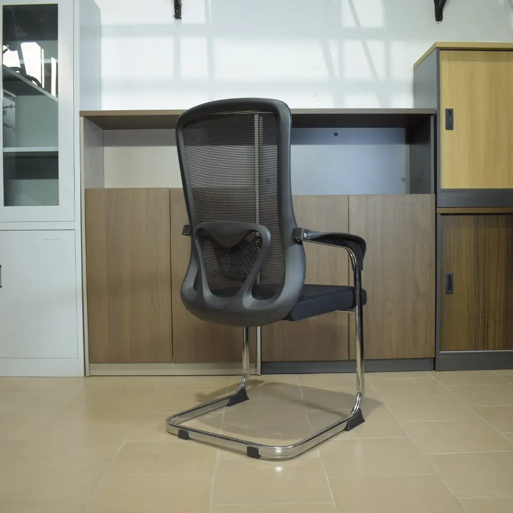 Chaise visiteur J-182C (4).webp