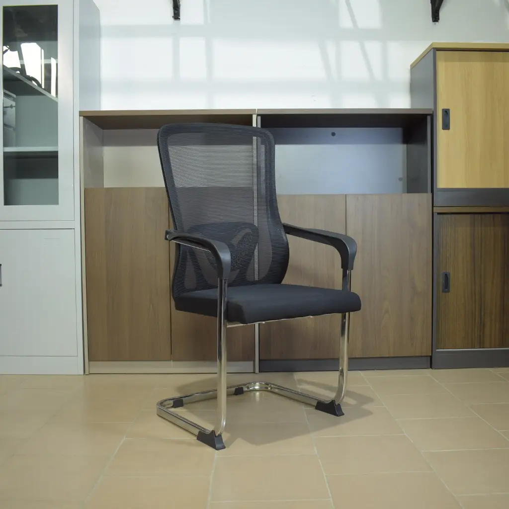 Chaise visiteur J-182C (2).webp