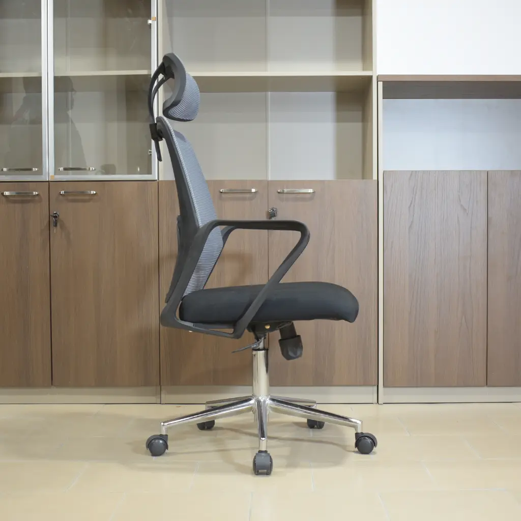 Fauteuil secrétaire (2).webp