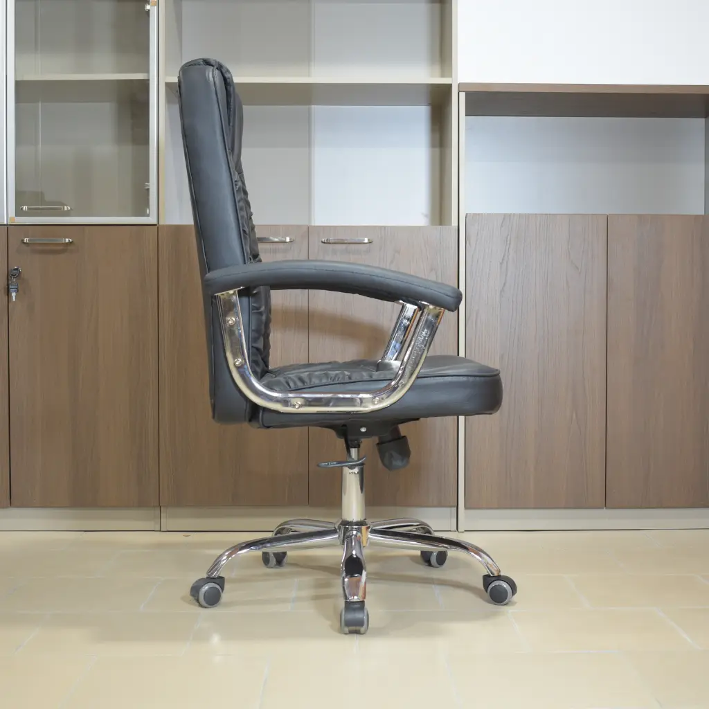 Fauteuil responsable en simili cuir (2).webp