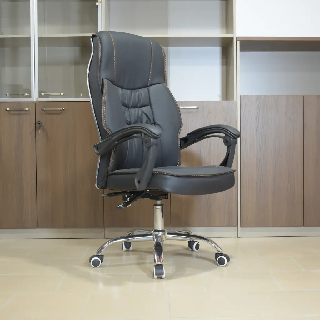 Fauteuil directeur en simili cuir (2).webp