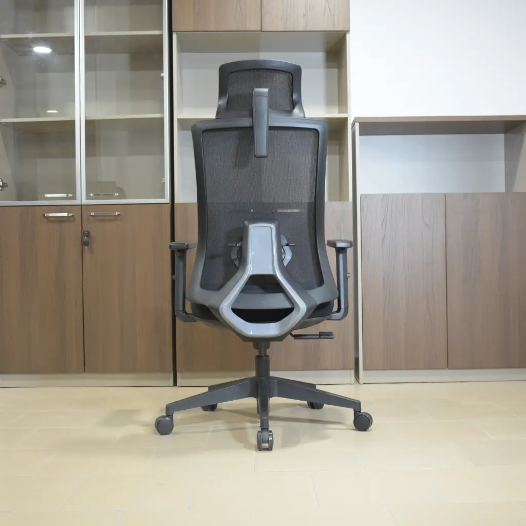 Fauteuil directeur GK9 (5).webp