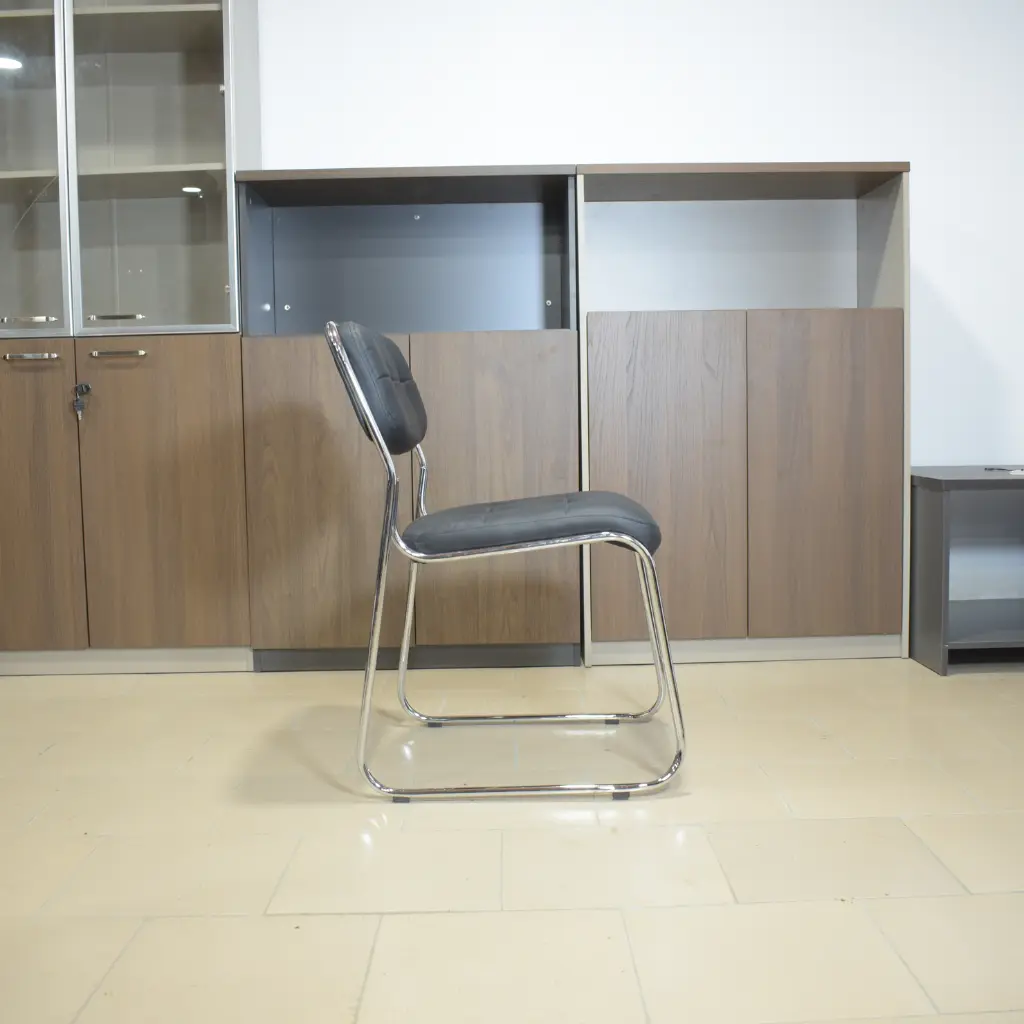 Chaise visiteur 114G (3).webp