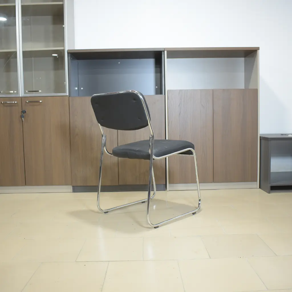 Chaise visiteur 114G (4).webp