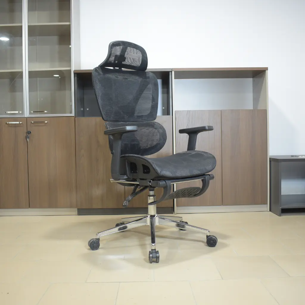 Fauteuil directeur (2).webp