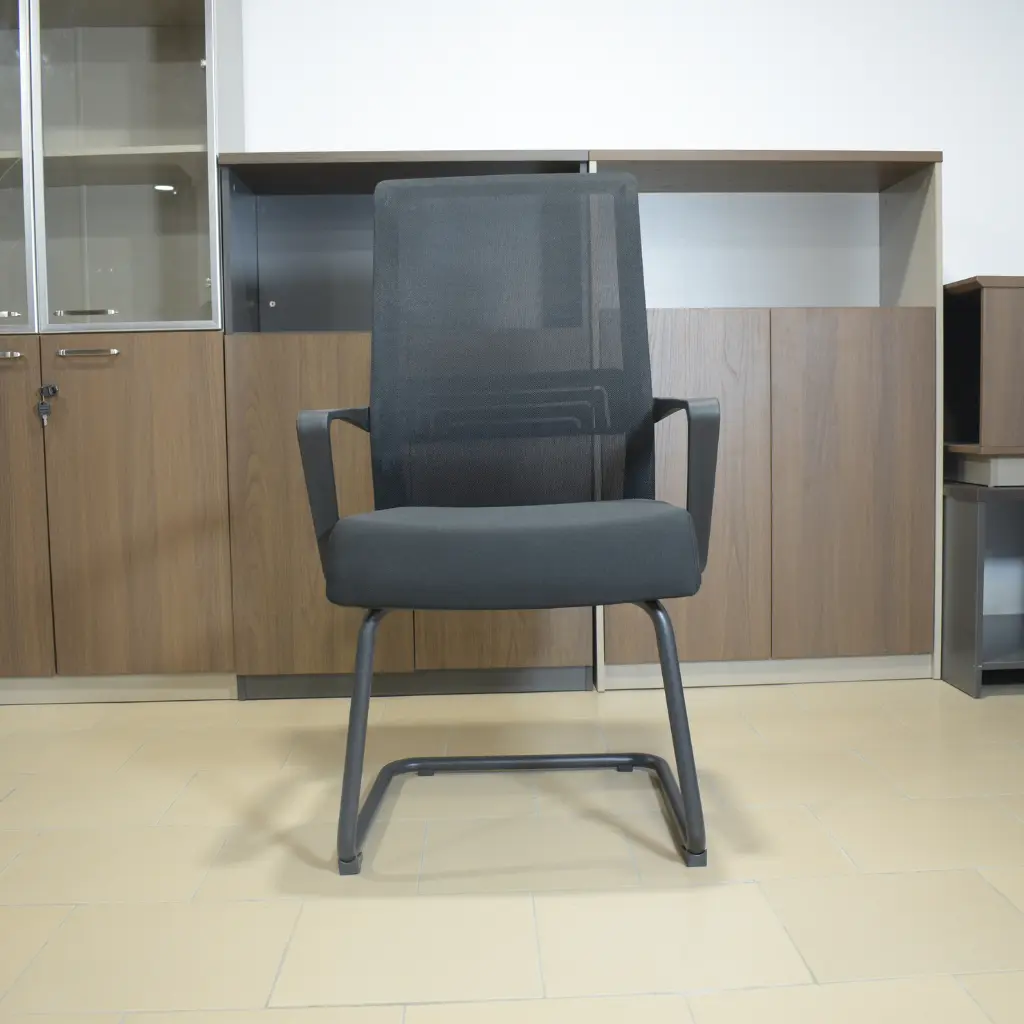 Chaise visiteur directeur (1).webp