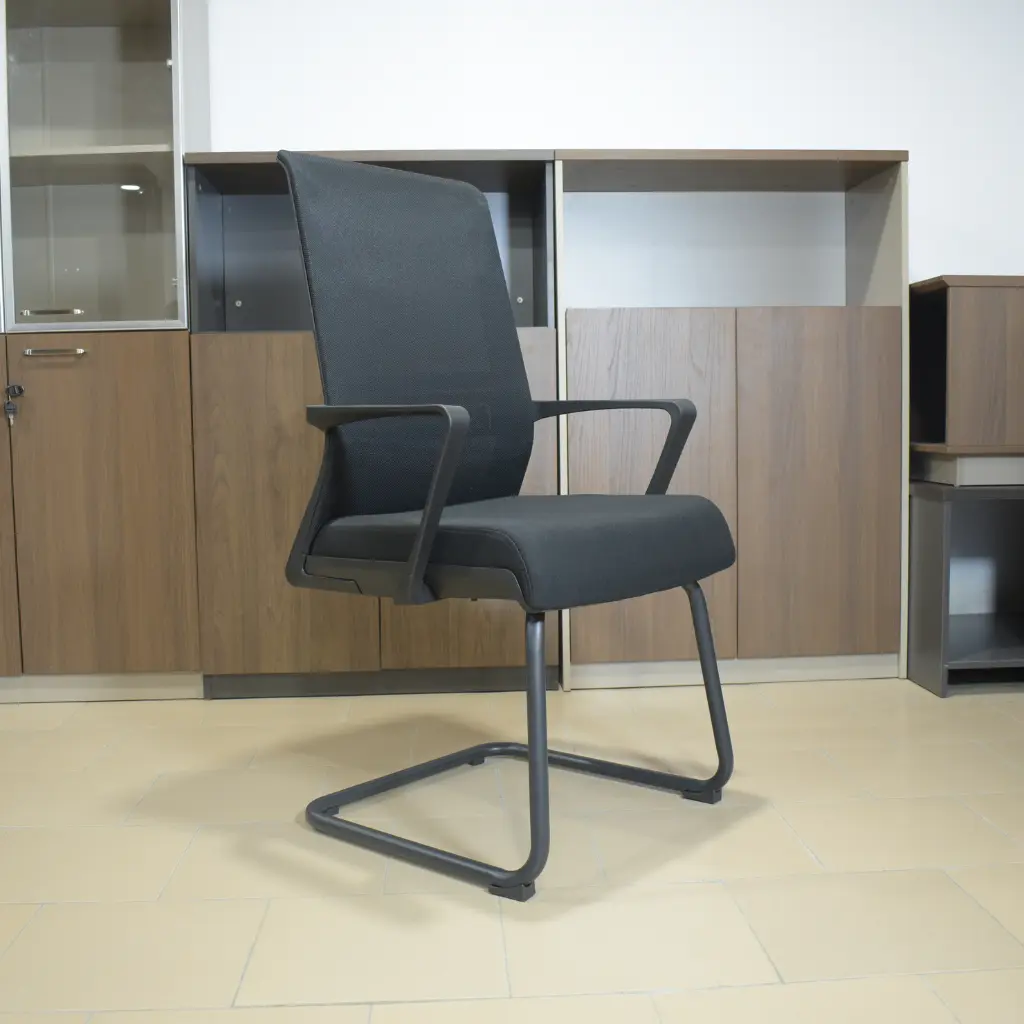 Chaise visiteur directeur (2).webp