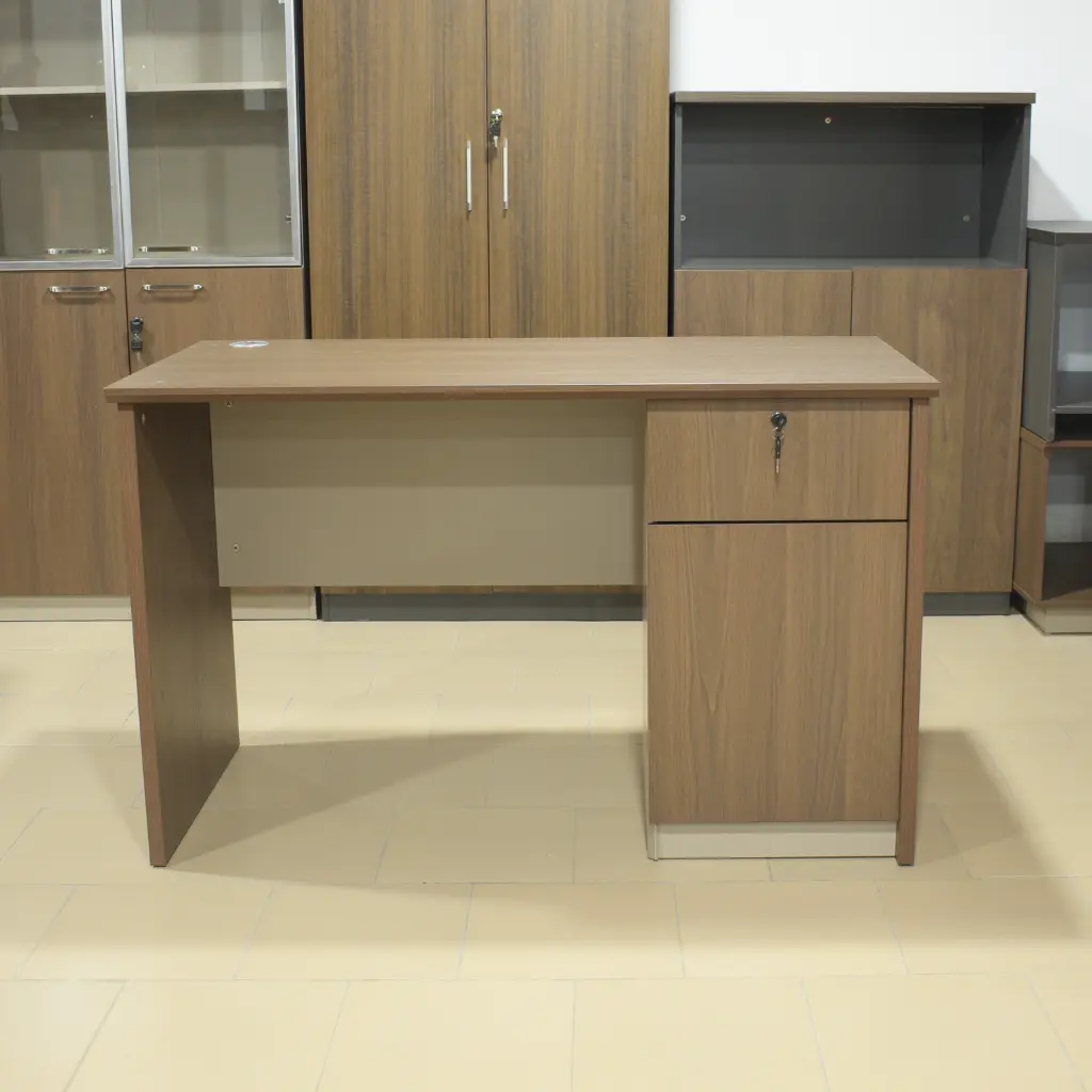 Bureau agent BO-017-12 (1).webp