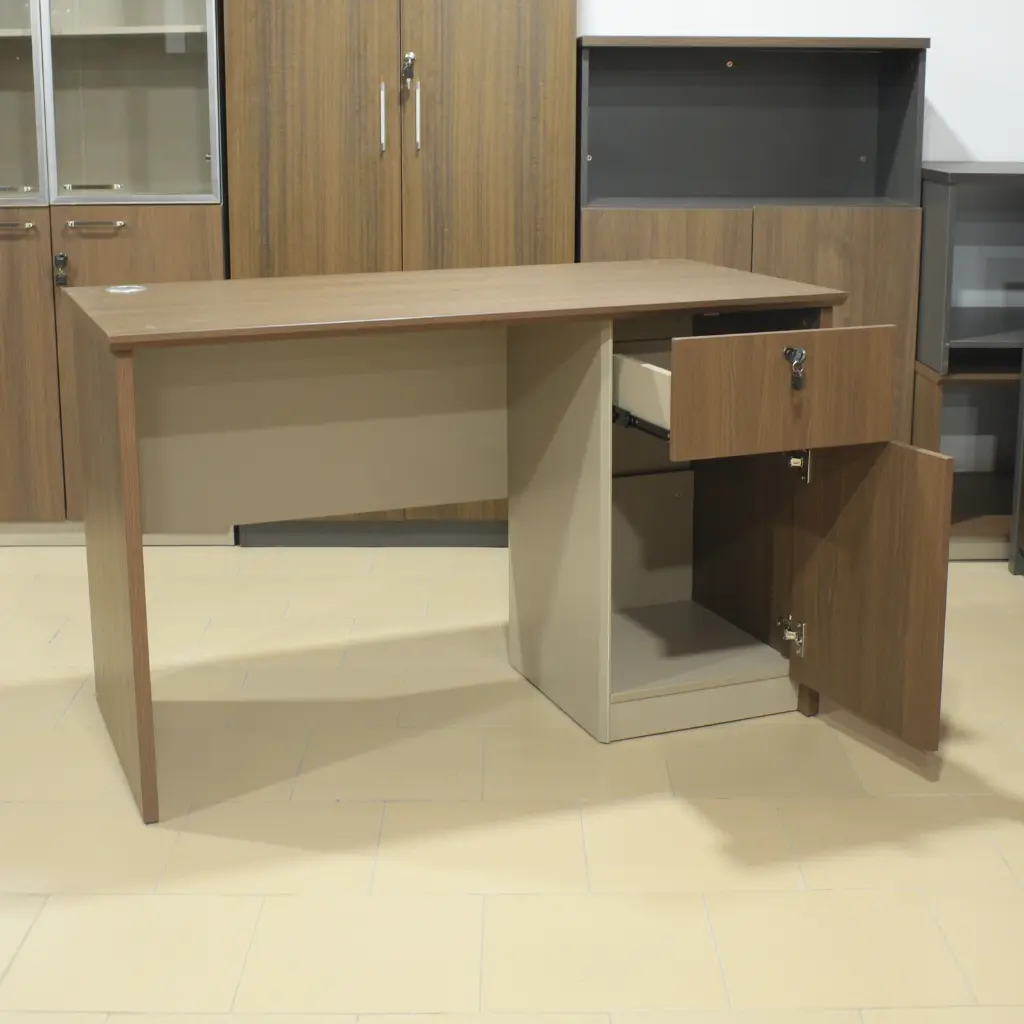 Bureau agent BO-017-12 (3).webp