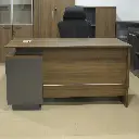 Bureau agent (2).webp