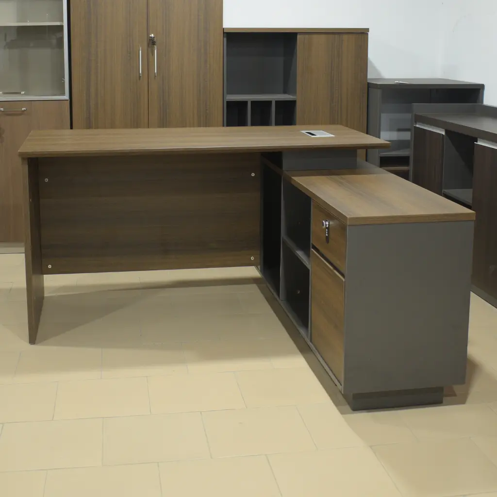 Bureau agent (5).webp