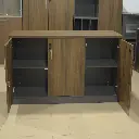 armoire basse à 3 portes battantes