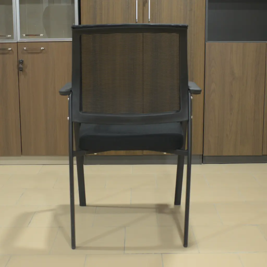 Chaise visiteur (1).webp