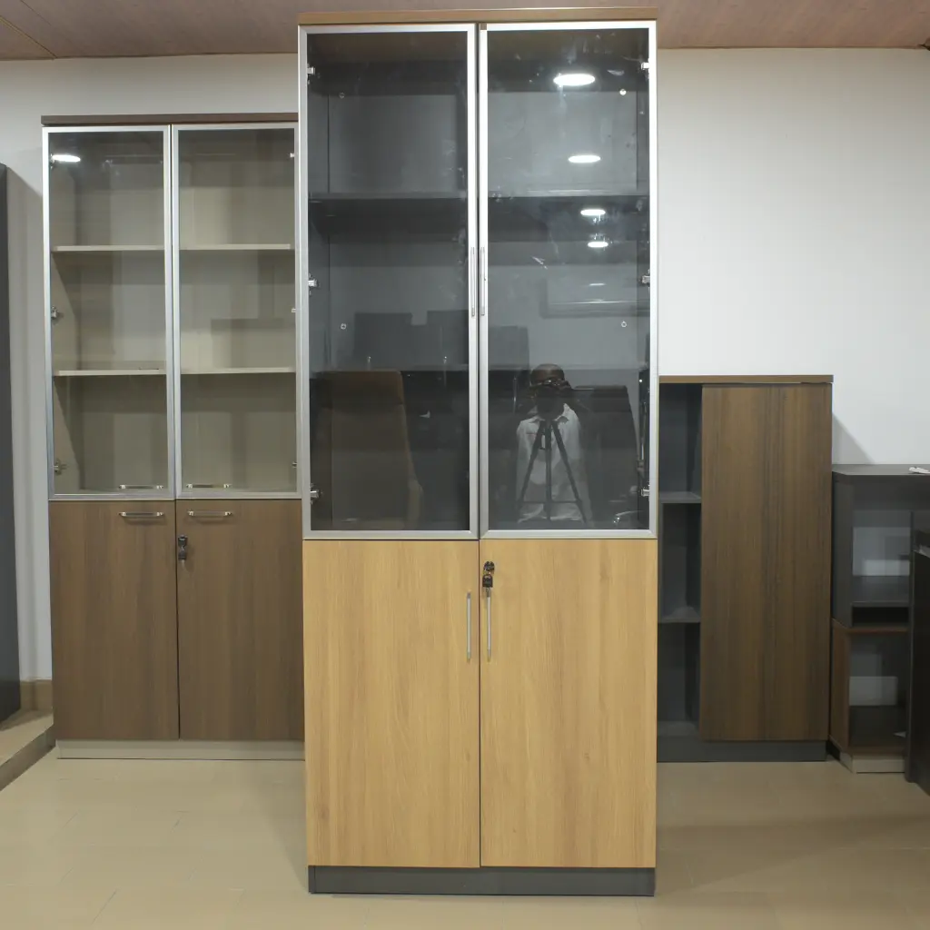 Placard deux battants semi vitré (1).webp