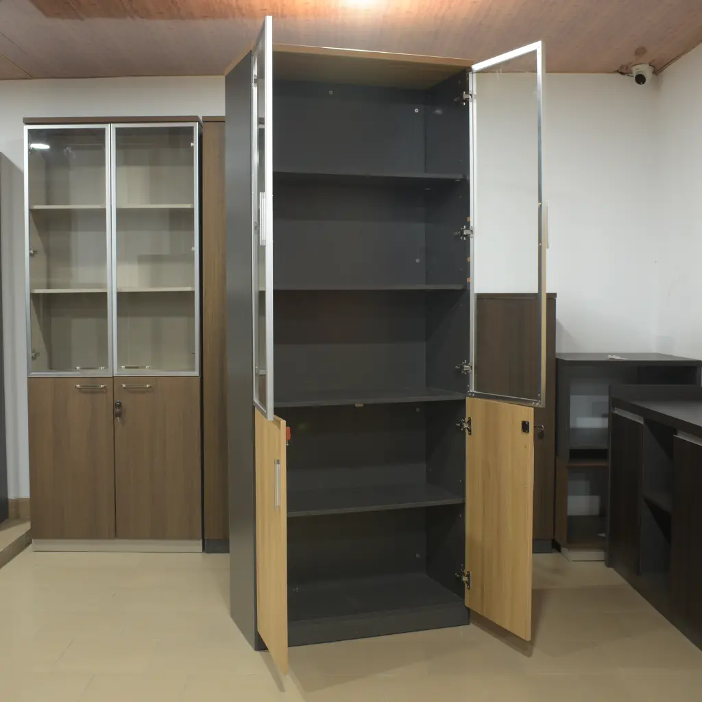 Placard deux battants semi vitré (3).webp