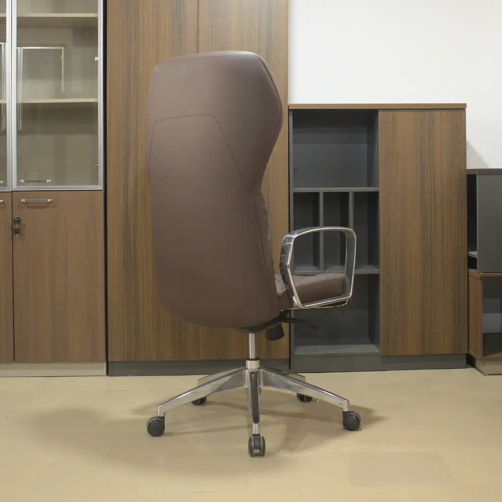 Fauteuil directeur (4).webp