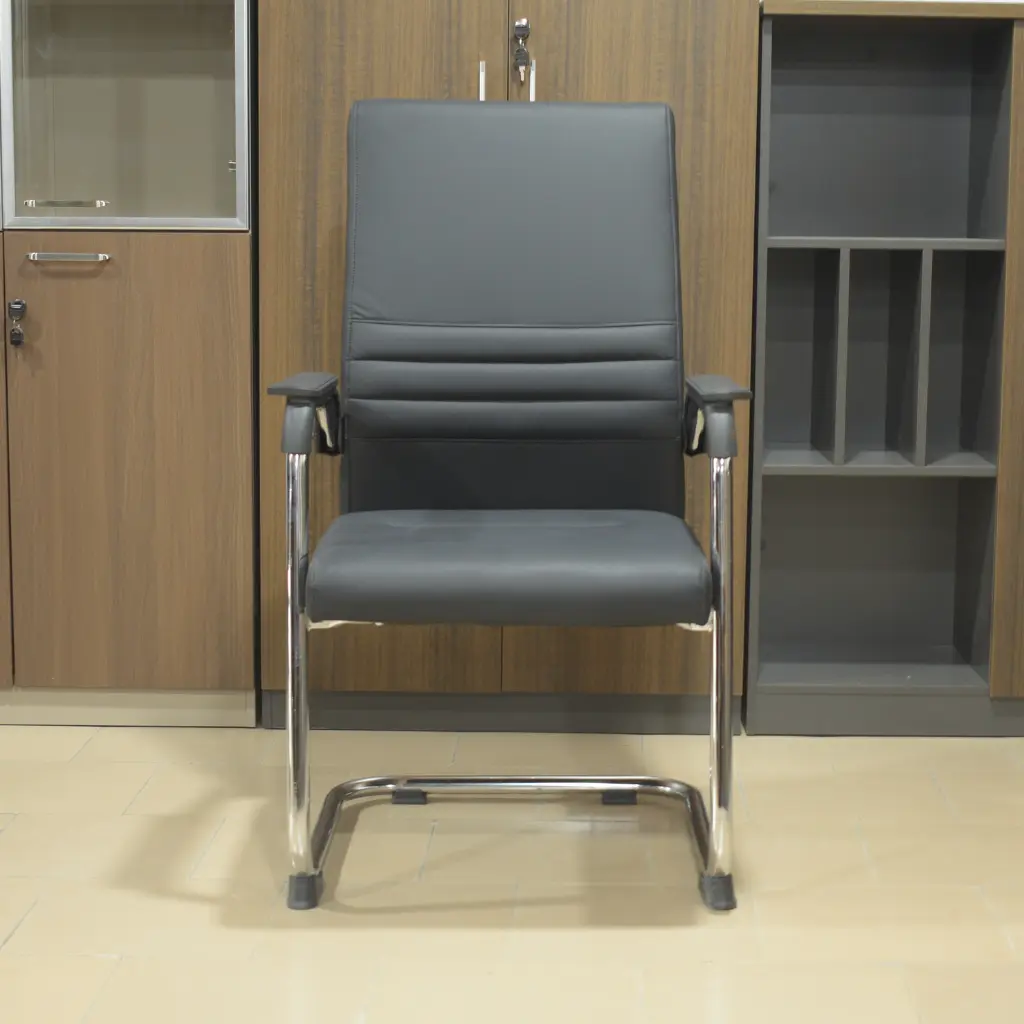 Chaise visiteur (1).webp