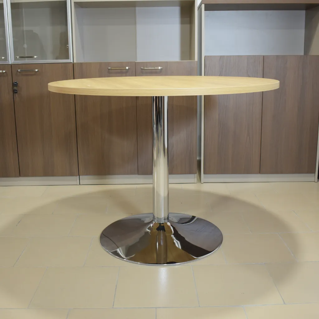 Petite table KL303 (1).webp