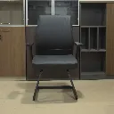 Chaise visiteur directeur AH-621 (1).webp