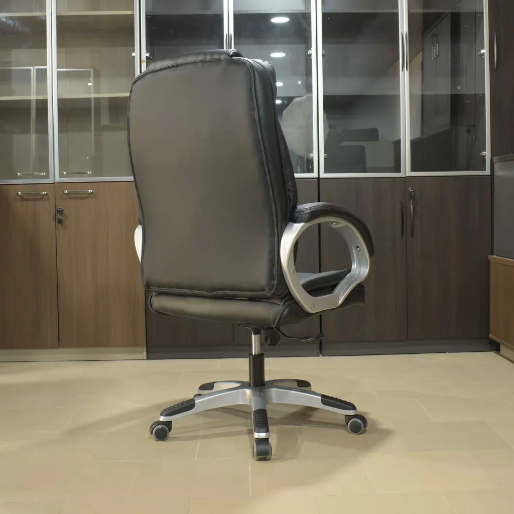 Fauteuil responsable OC-101 (3) - 1K JPEG.webp