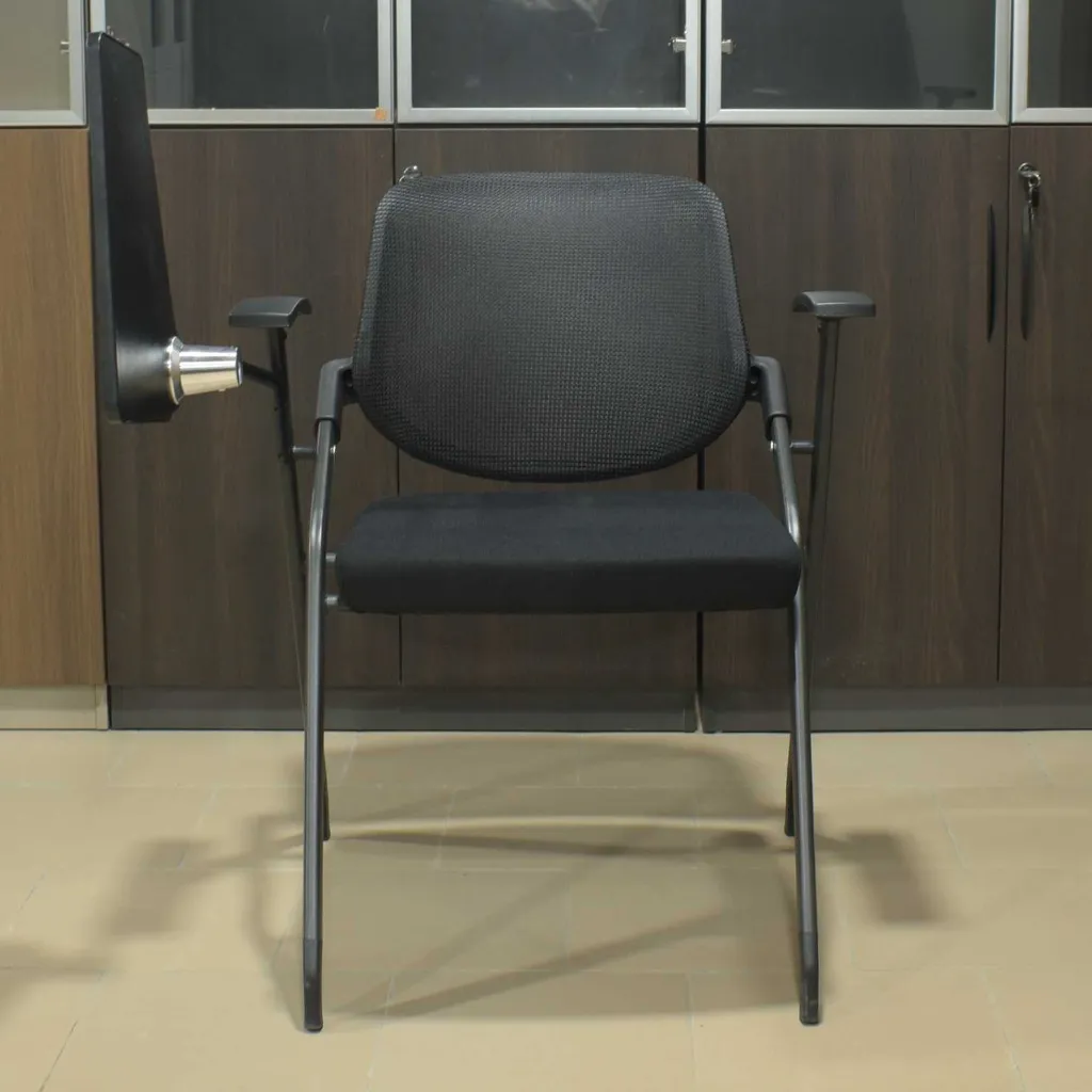 Chaise écritoire