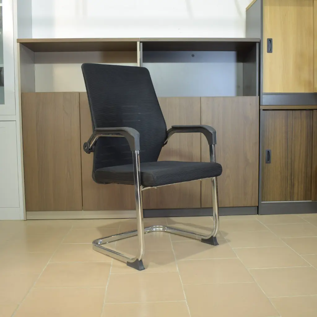 chaise visiteur 8013 (3).webp