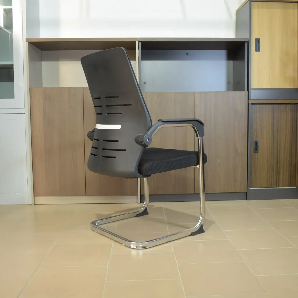 chaise visiteur 8013 (5).webp