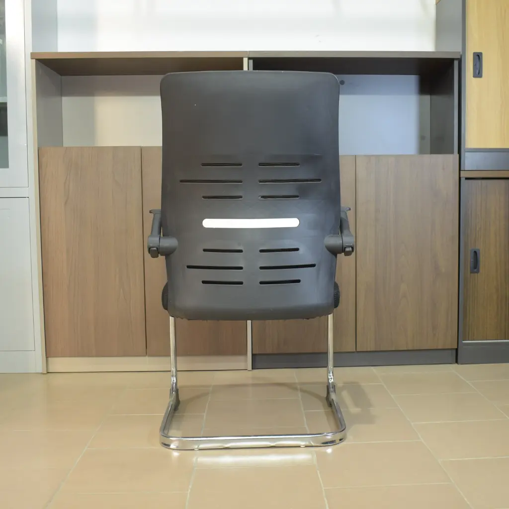 chaise visiteur 8013 (1).webp