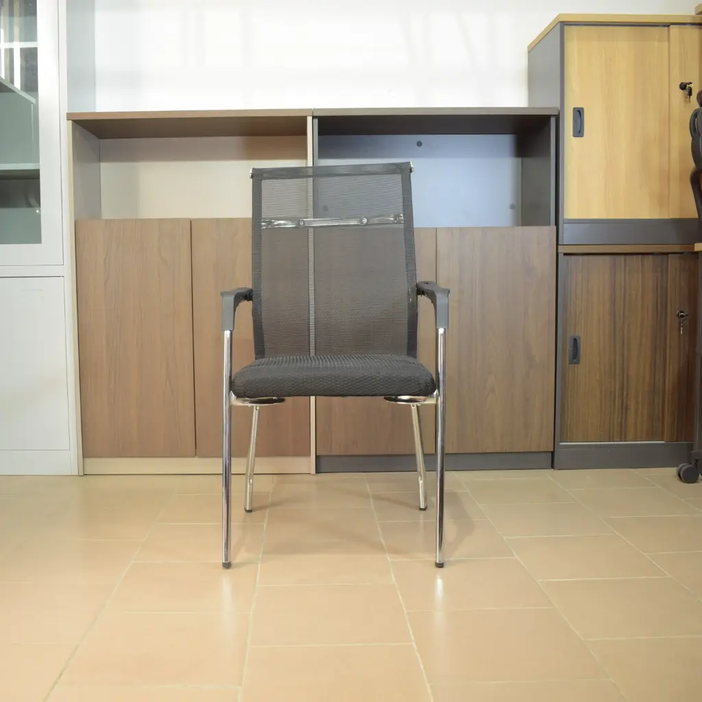 chaise visiteur 8021 (1).webp