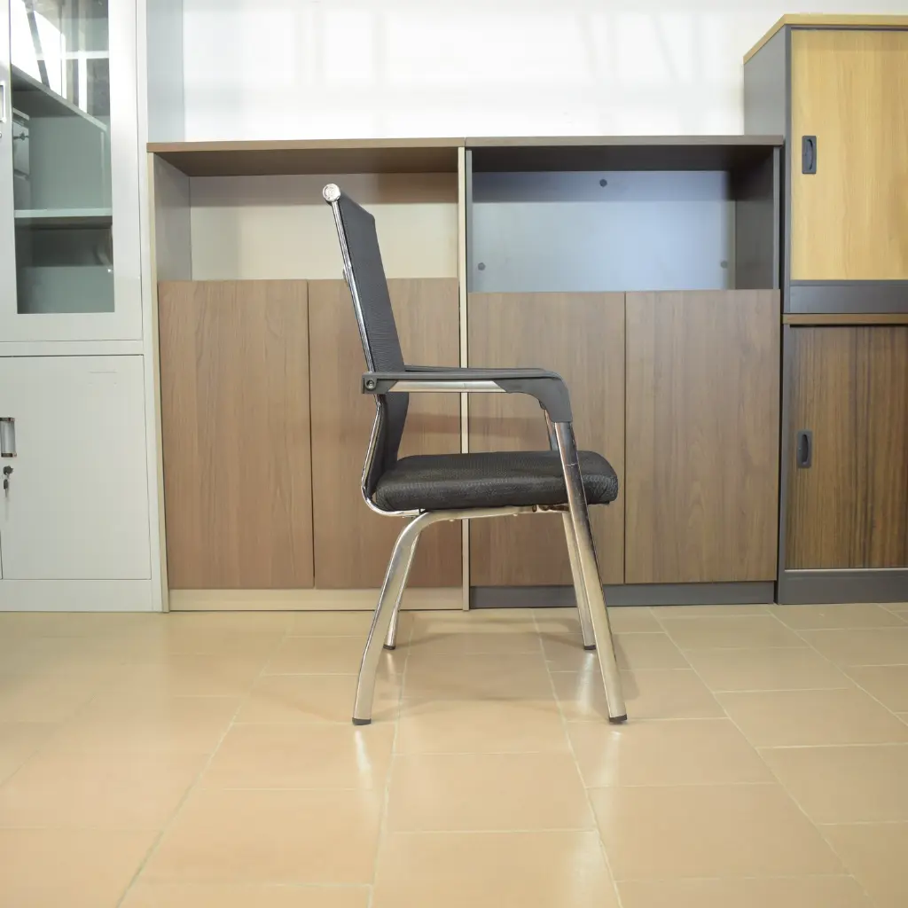 chaise visiteur 8021 (2).webp