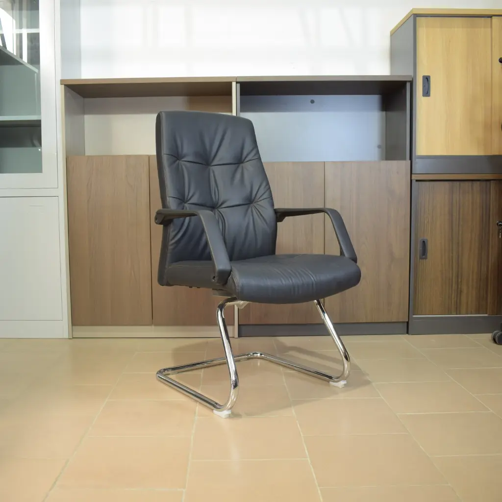 chaise visiteur directeur AH-622 (2).webp